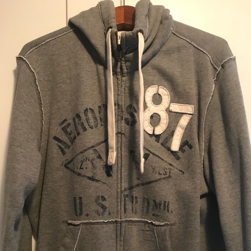 Men’s Aeropostale Zip-up Hoodie
